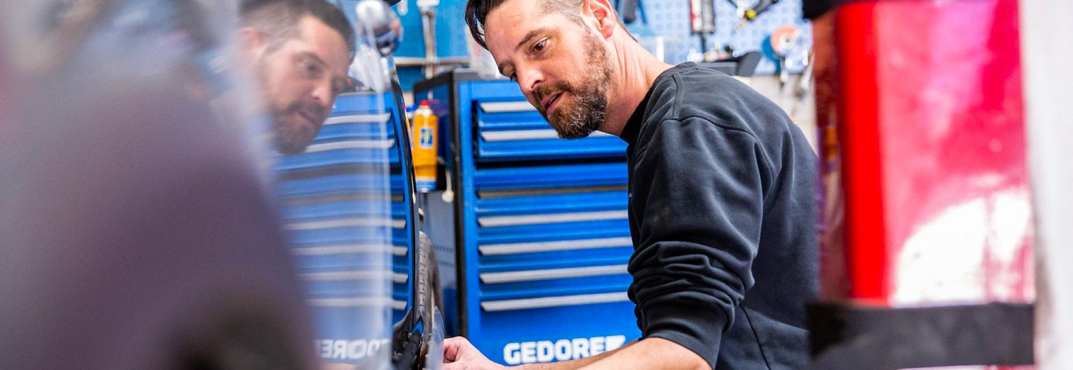 Kleine autoschade binnen 1 dag hersteld